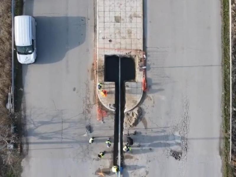 Υπόγεια Δίκτυα, Διατρήσεις, Πετσούλας