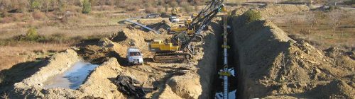 Εγκατάσταση μεταλλικών σωλήνων με χρήση πνευματικών σφυριών